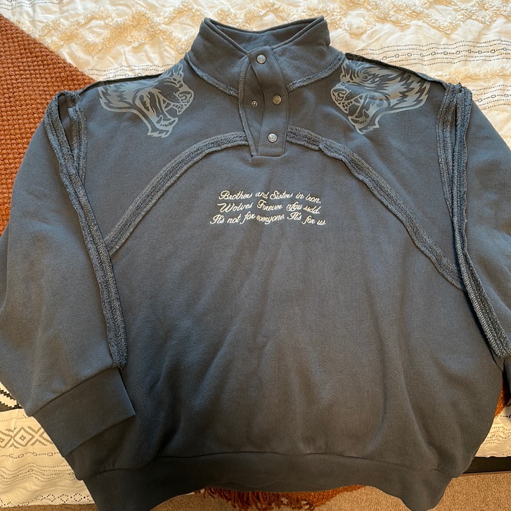 Darc Sport She Wolf Pullover